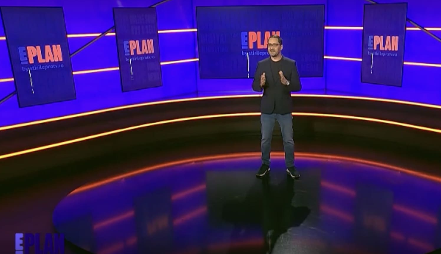 Comerțul online din România a parcurs un drum spectaculos în ultimele două decenii, de la achiziții făcute „din curiozitate” la o piață aflată într-o continuă transformare, susținută de inovații în logistică, plăți digitale și strategii de fidelizare.